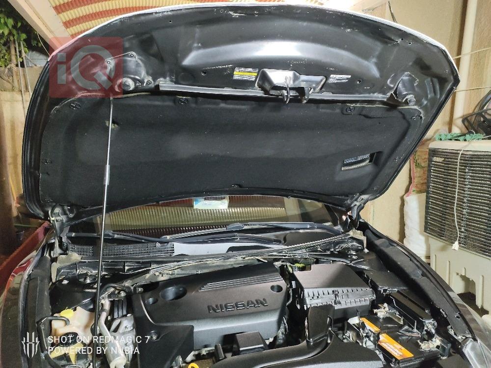 نيسان ألتيما